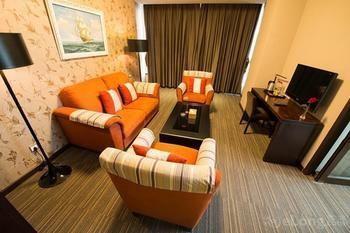 שניאנג Fengtianyuan Business Hotel Liaoning מראה חיצוני תמונה